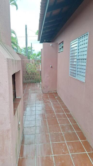 Quarto Para Quatro Pessoas A Duas Quadras Da Praia - Balneario Saint Etienne - Matinhos Exterior foto
